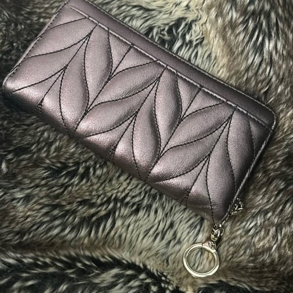 Kate Spade Briar Lane Metallic Mauve Quilted Wallet - like new! - Picture 2 of 4